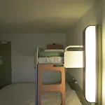 Centre 2*