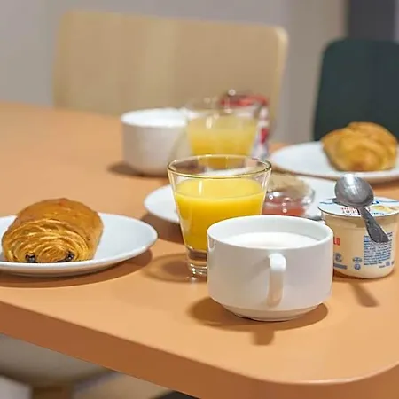 Hotel B&B Hotel Troyes Centre 2*
