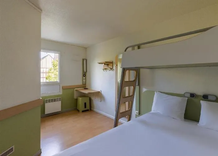 B&B Hotel Troyes Centre 2*