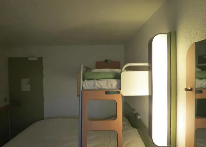 B&B Hotel Troyes Centre 2*